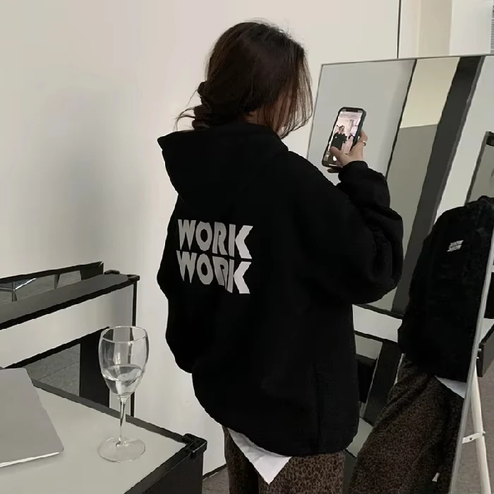 New Trendy Women's off Shoulder Sleeve Hooded Sweatshirt with Plush Letter Hoodie, Loose Long-Sleeved Pullover Top, Outerwear
