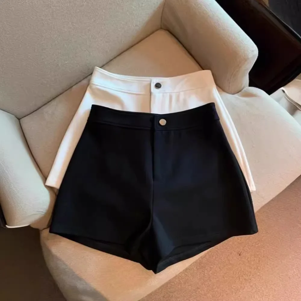 

High-waisted Slimming A- line Tight Black Shorts For Women 2024 Spring Korean Style Elastic Hot Pants High Elasticity