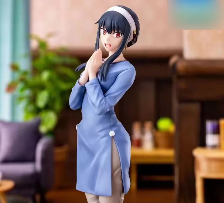 

In stock Newest 2025 100% genuine Japanese original anime figure Yor Forger blue dress ver action figure collectible model toys