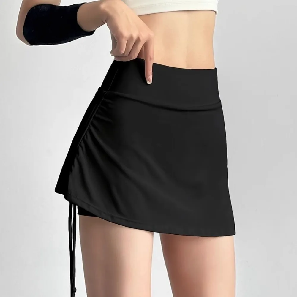 High-Waisted Pleated Hip-lifting Shorts Slim Fit Quick Drying Sports Skirt Pants Anti Glare Irregular Curved Hem