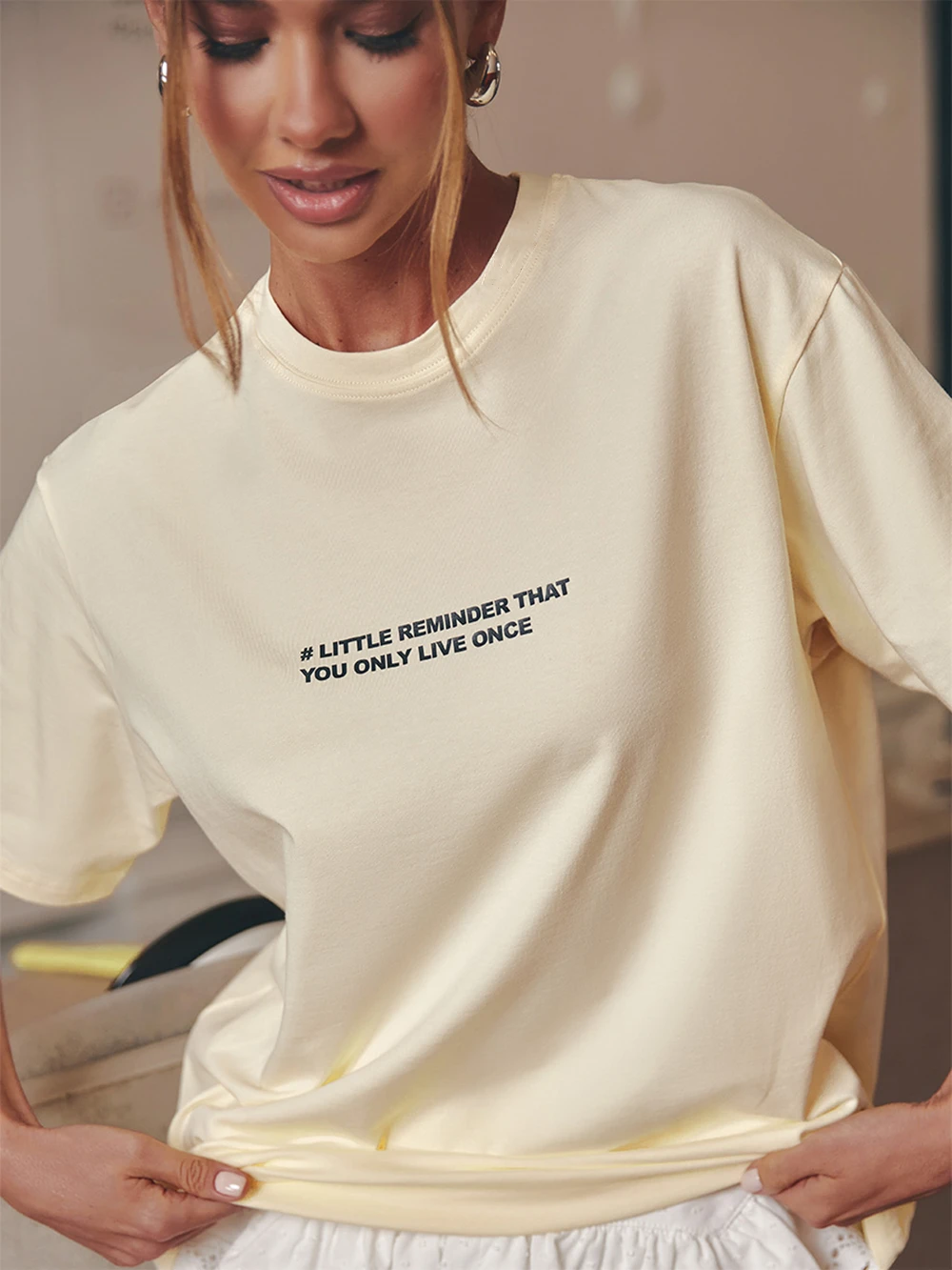 IMMER LATE, ABER WORTH THE WART. Damen T-Shirt in rosa Farbe, lässiger Slogan, Tropfenärmel, modisches Sommer-Baumwoll-T-Shirt, Drop Shipping – Detail 8