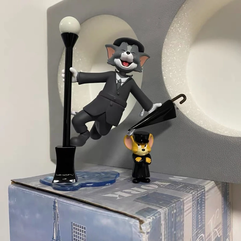 Caja ciega de juguete, Tom y Jerry Finn Bros, 52 Figura de acción de la serie 100 aniversario, juguete coleccionable, decoración de escritorio, 1 ud.