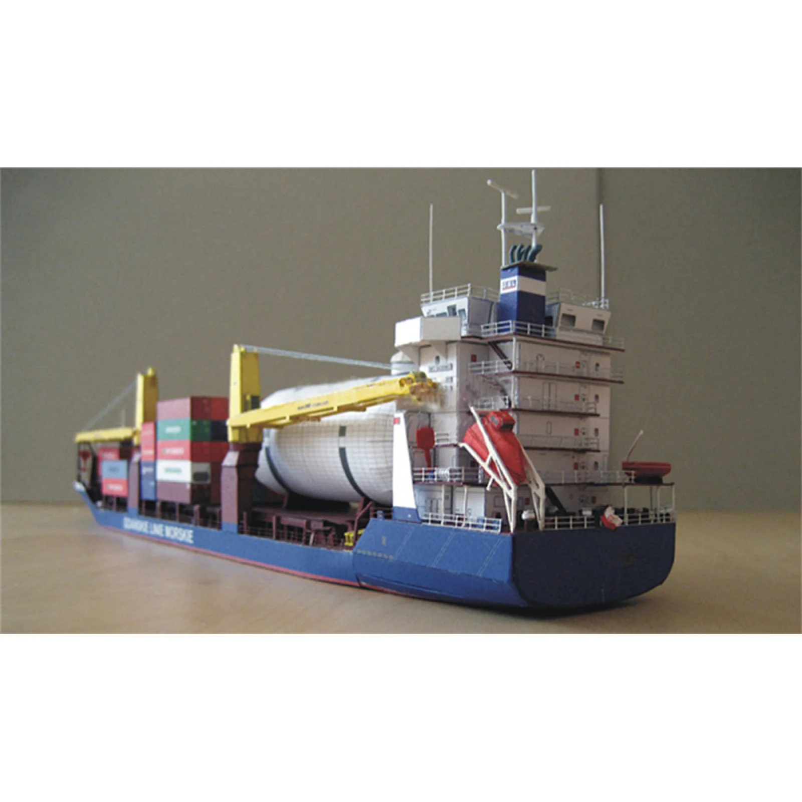 1/400 Scale ภาษาโปลิชคํา Gdansk Cargo เรือรุ่นกระดาษชุดเครื่องประดับประกอบชุด DIY ทําด้วยมือของเล่นปริศนาสําหรับ Diorama