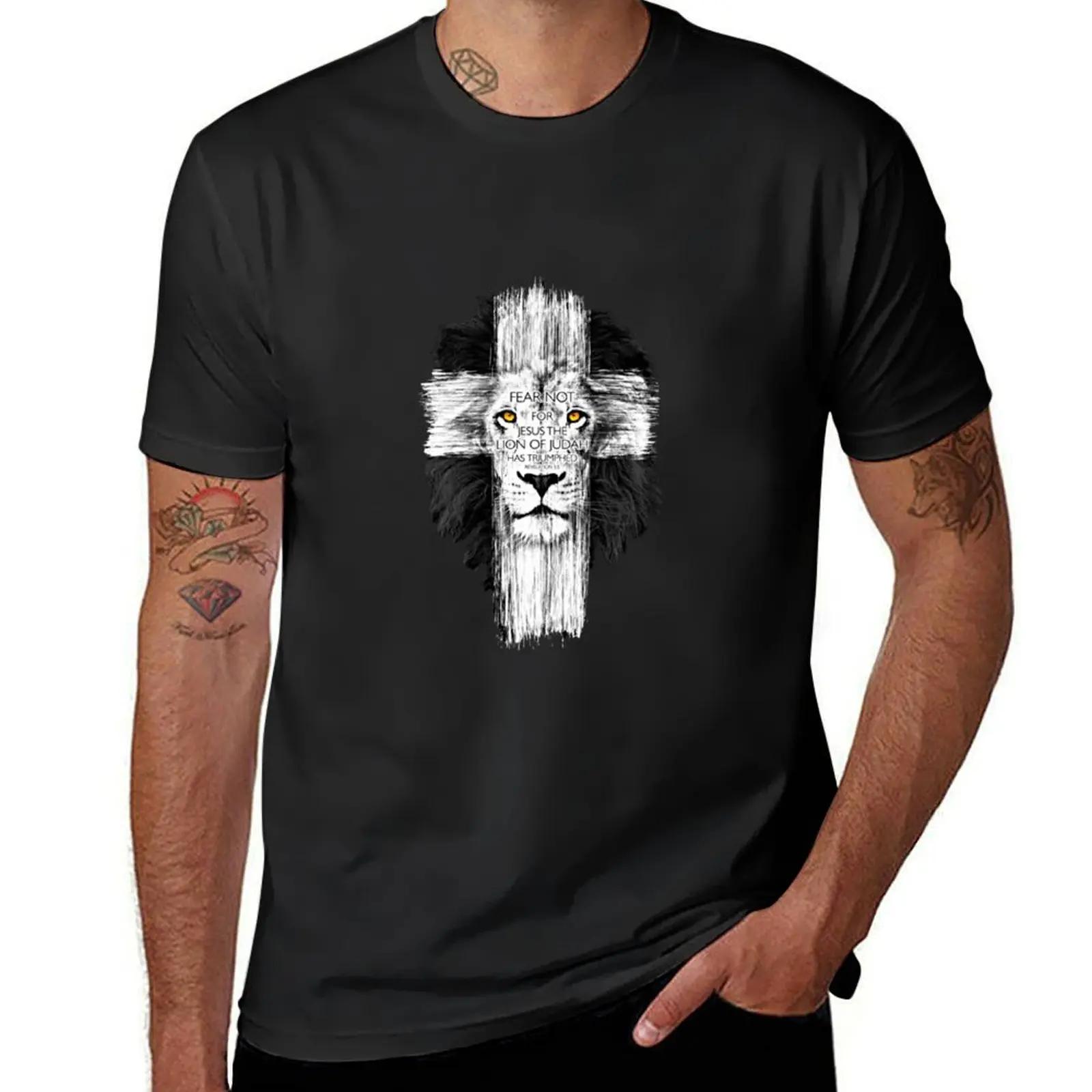 LION CROSS DESING BY DAVO T-Shirt customs tees sweat hippie clothes Men's t-shirts