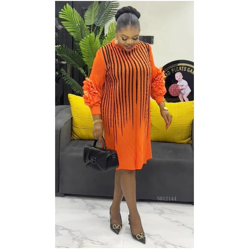 Robe plissée grande taille pour femmes, vêtement brillant à la main, fleur perlée, tempérament de mode, élégant, bal africain, grand vêtement extensible, nouvelle collection 2026