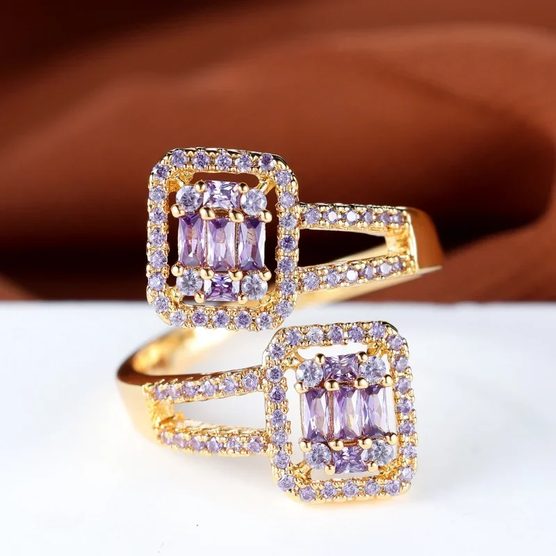 2026 New Hollowed Out Double-sided Frame Zircon Ring for Dinner Parties, Eye-catching Women's Fashion and Versatile Accessories