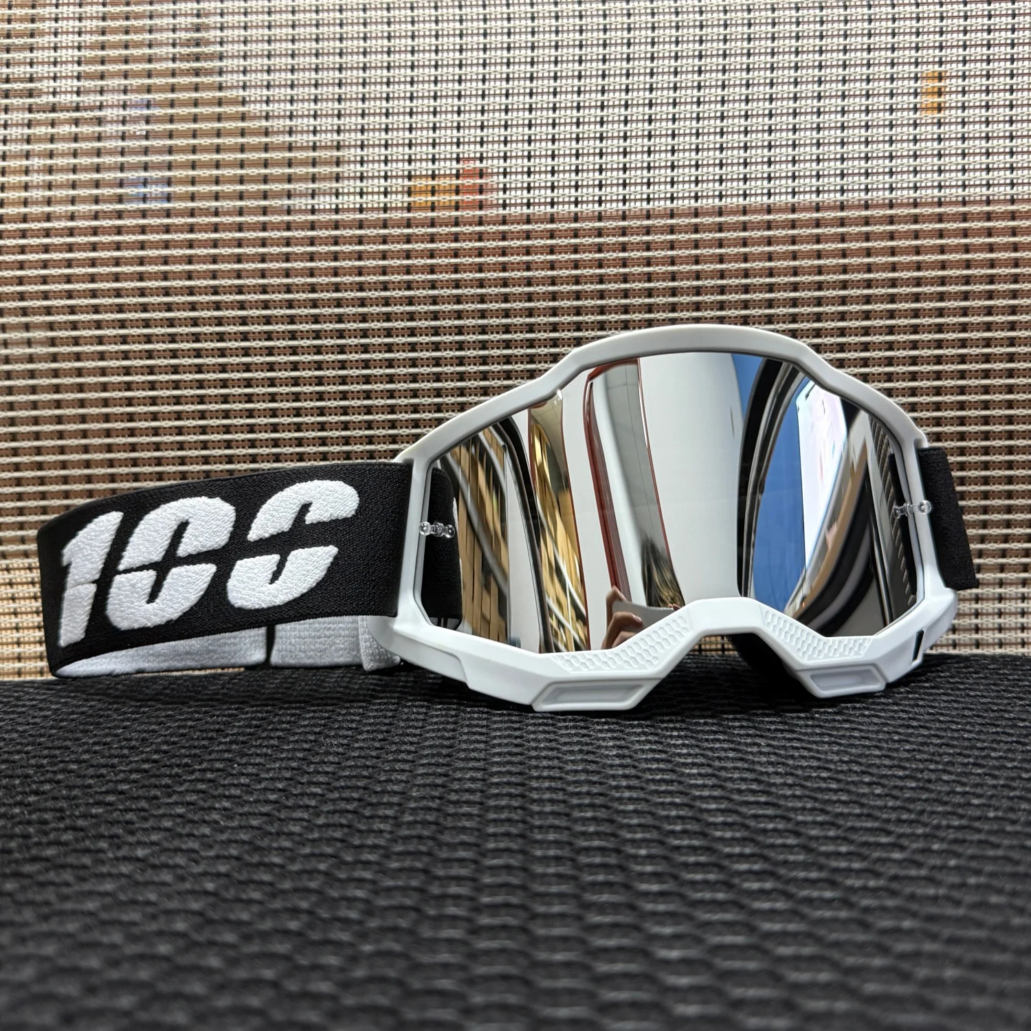 Professional Motocross Goggles HD UV400 Wind Dust Proof Helmet Compatible for Riding Skiing Offroad Outdoor Sports