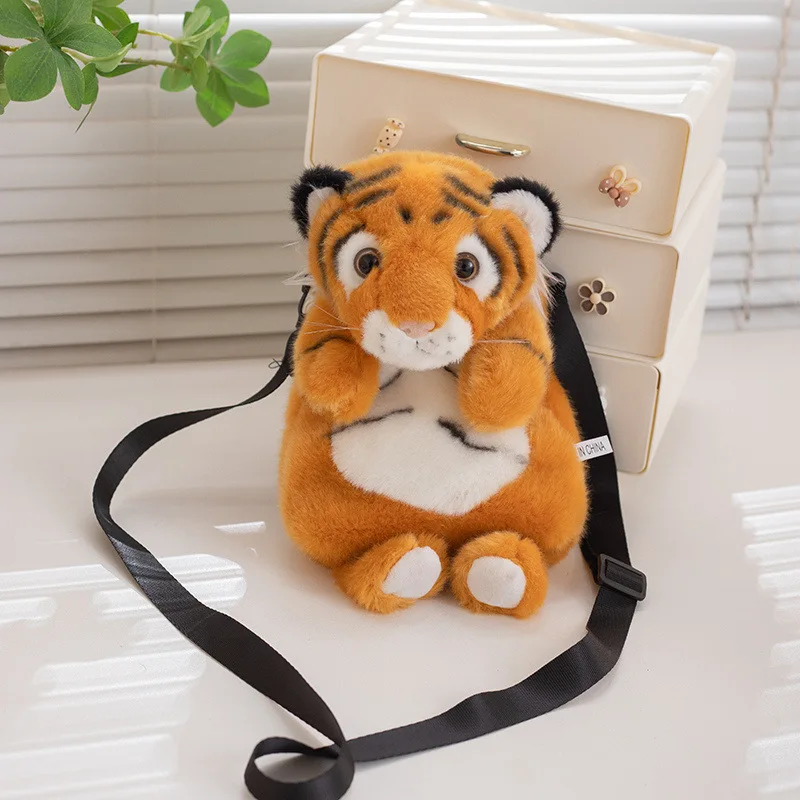 28cm Soft Cute Plush Bag Animal Style Red Panda Leopard Tiger Koala Plushies Phone Coin Purse Kawaii Hangout Bags Girl Gift