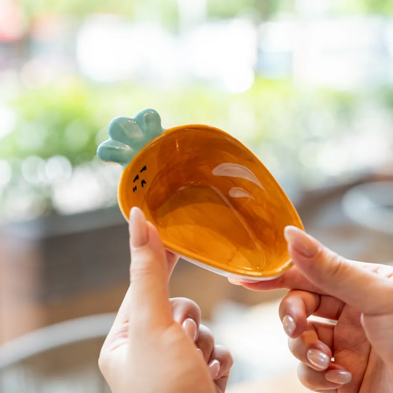Cute Radish Shaped Ceramic Dipping Sauce Plate Small Seasoning Dish For Snack Condiment Household Kitchen Dining Table Decor