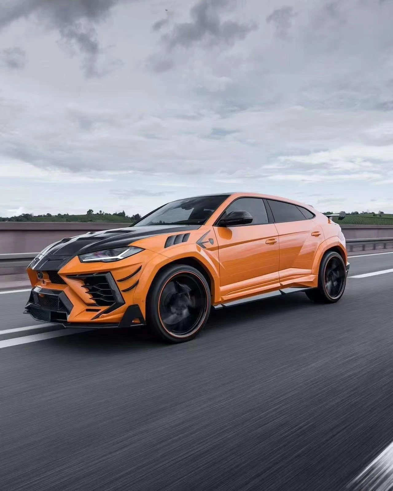 High Quality Msy Style Body Kit for  Urus Wide Body Front and Rear Bumper Fenders Lip Diffuser Spoiler Hood