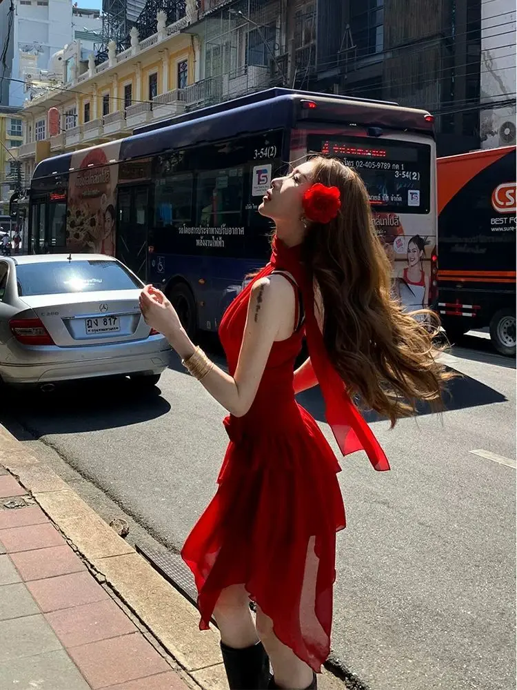 Vestido feminino de verão, vermelho, bainha assimétrica, sem mangas, cintura alta, malha em camadas, mini vestido, sexy, elegante, slim fit, estilo francês