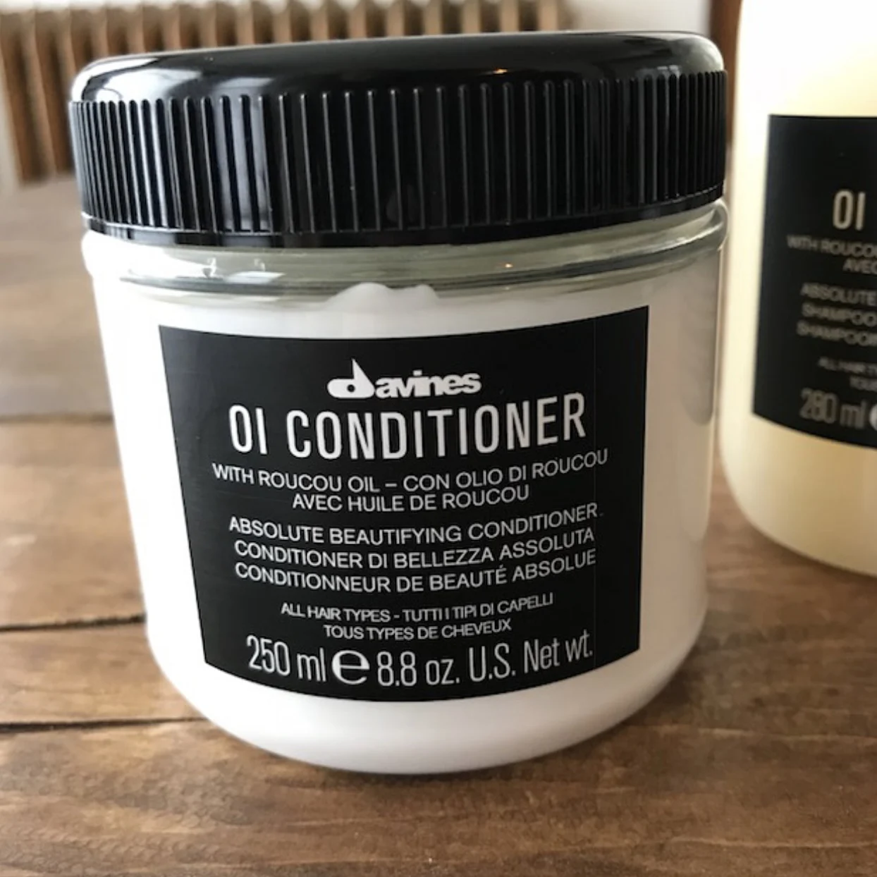 250ml Davines OI Conditioner Deep Nourishing Roucou Oil Absolute Beautifying Conditioner For All Hair Types Original Hair Care