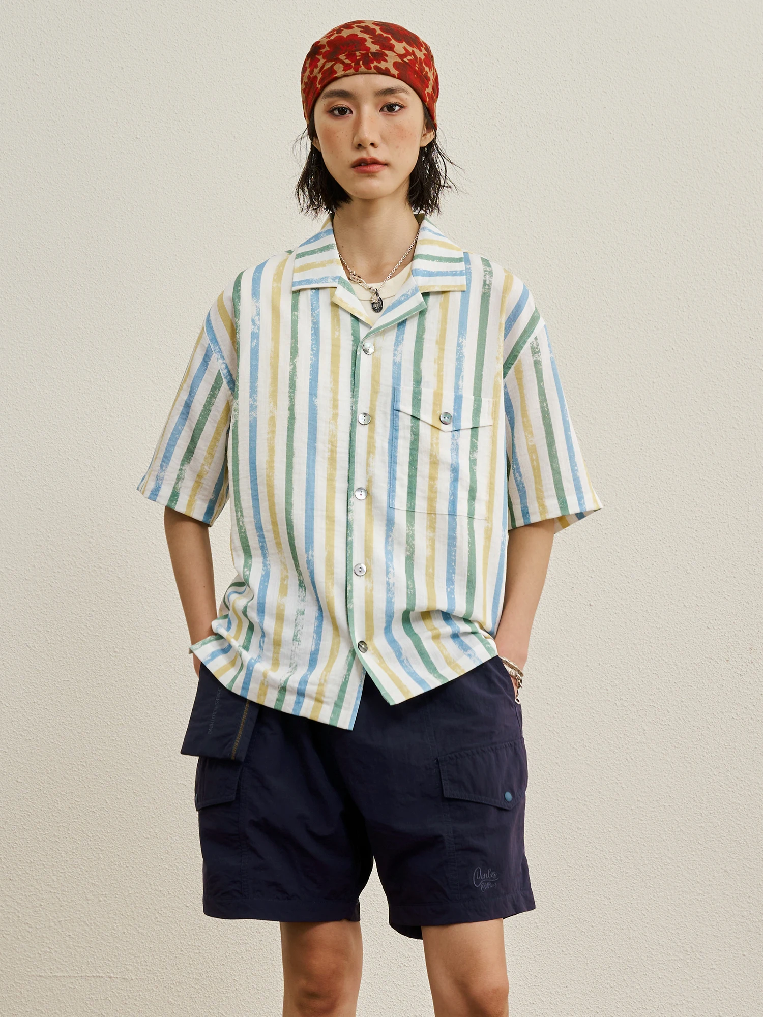 CENLES SS26 Vintage Hawaiian Shirt Casual Vacation Style Stripe Pattern Men's Loose Fit Breathable Short Sleeve Printed Shirt