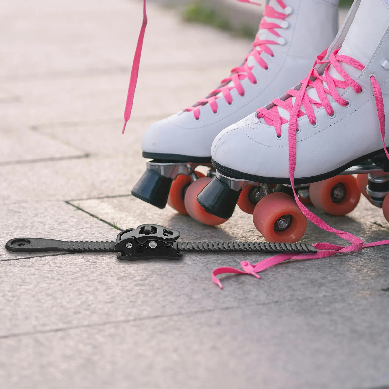 

Регулируемые портативные ремни с пряжками для роликовых коньков, 2 комплекта, универсальные фиксирующие ремни-трещотки для обуви, аксессуары для катания