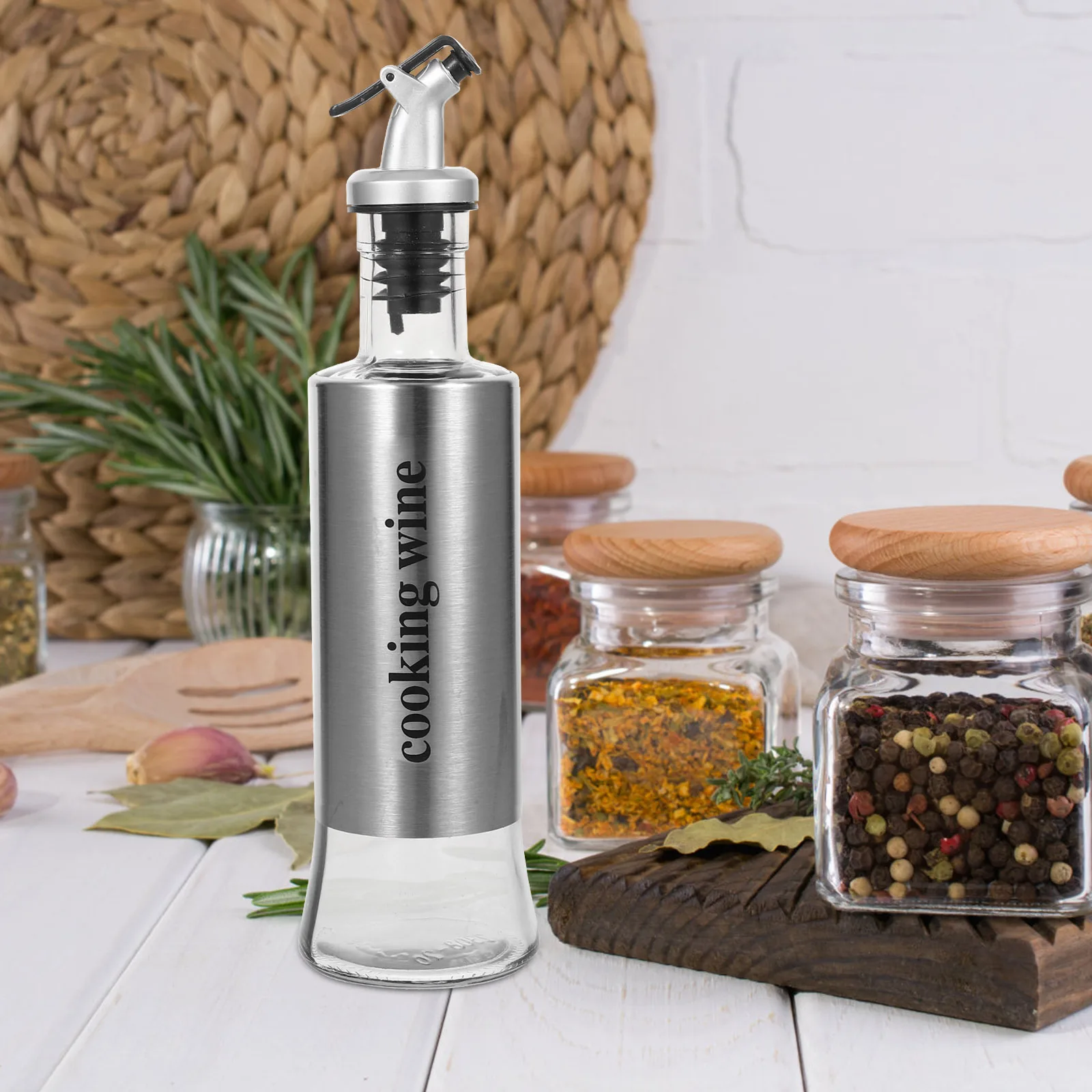 

4Pcs Kitchen Seasoning Bottles Oil Dispenser for Soy Sauce Vinegar Wine Sauce Dispenser and Olive Oil Bottles