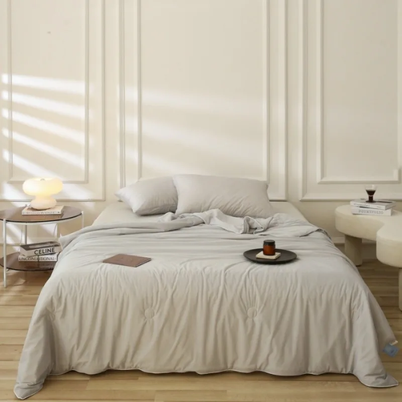

Class A ice cream silk summer cool quilt ice feeling machine washable cool feeling summer quilt air conditioner quilt