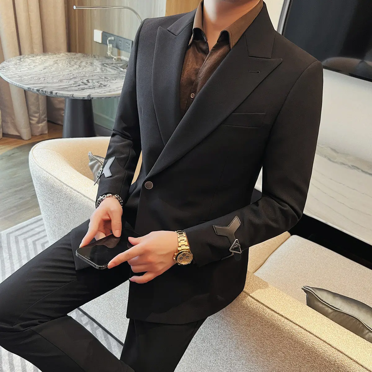 

2026 Luxury Black Suit Jacket for Men PU Decorative Casual Social Men Blazers Banquet Party Wedding Formal Jackets Costume Homme