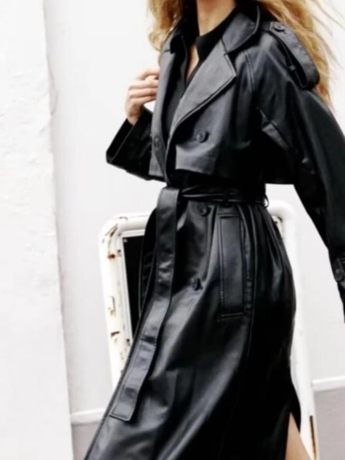 2025年春新作 レディース ロング丈 ルーズ レザーレットコート ブラック 通勤スタイル おしゃれ アウター 女性用 2558