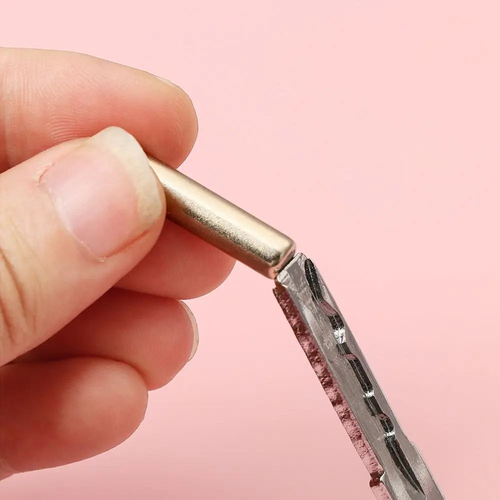 Multifunctionele 3D-effect UV-gel Sterke plaat Magneetbord Cat Eye magnetische stok Magnetische Nail Art Stick