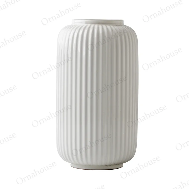 Retro White Relief Ceramic Vase, Flower Arrangement Vessel, Living Room Ornament, Flower Decoration Container, 1Pc