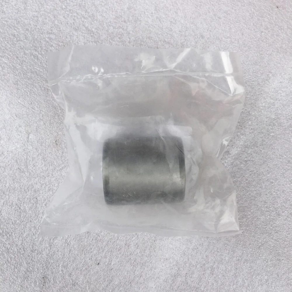 Wear Bushing 6805453 Suitable for Loader A300 T180 T190 773 S150 S160 S175 S185 S205 S450 S510 S530 S550 S570 S590 S595 S330