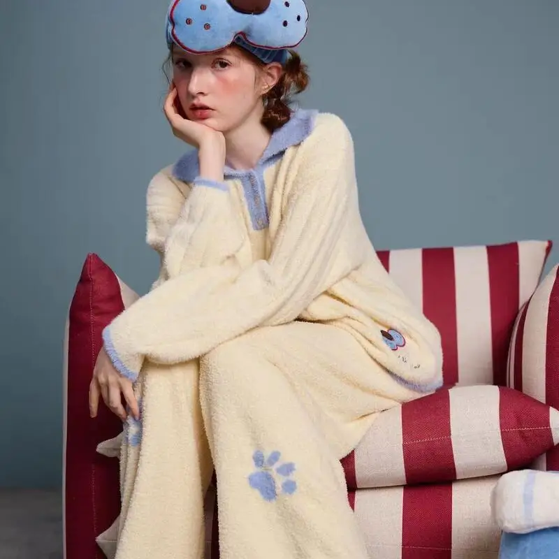 

Women's Pajama Set Comfortable Sleepwear Autumn Winter Sleeping Sets Warm Lady Big Size Coral Fleece Cute Two Piece Home Clothes