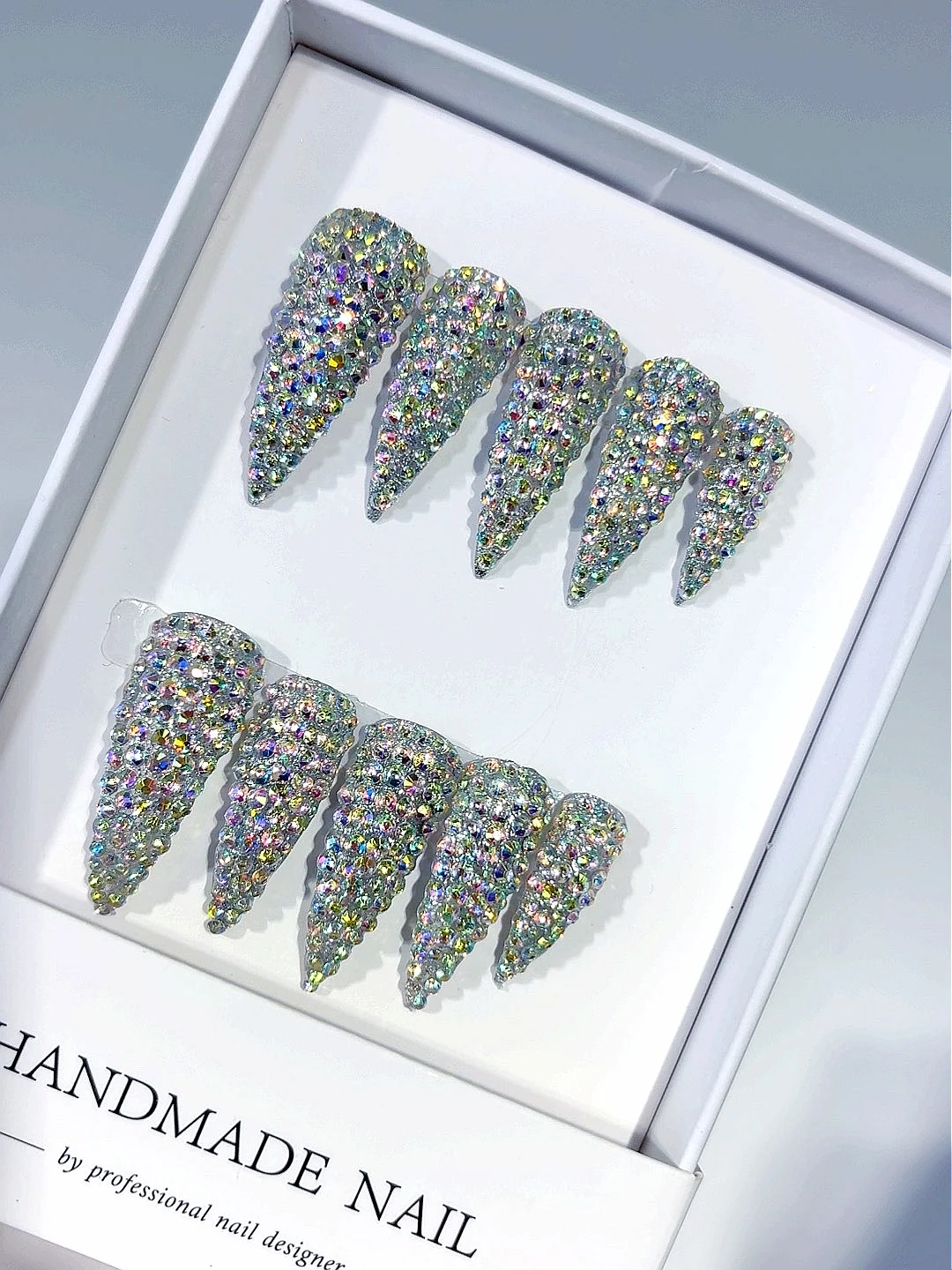 

Claw Shape Press on Nails - Full Iridescent Rhinestone Design, Holographic Rainbow Sparkle Fake Nails for Women (M119)