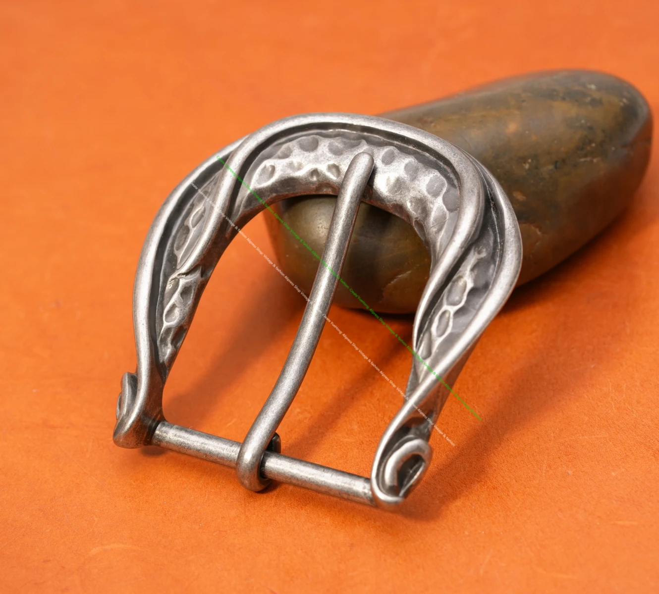 الرجال الثقيلة قوي خمر الفضة معدن المتعثرة مطروق حزام مشبك الجلود الحرفية مشبك صالح 40 مللي متر حزام #5