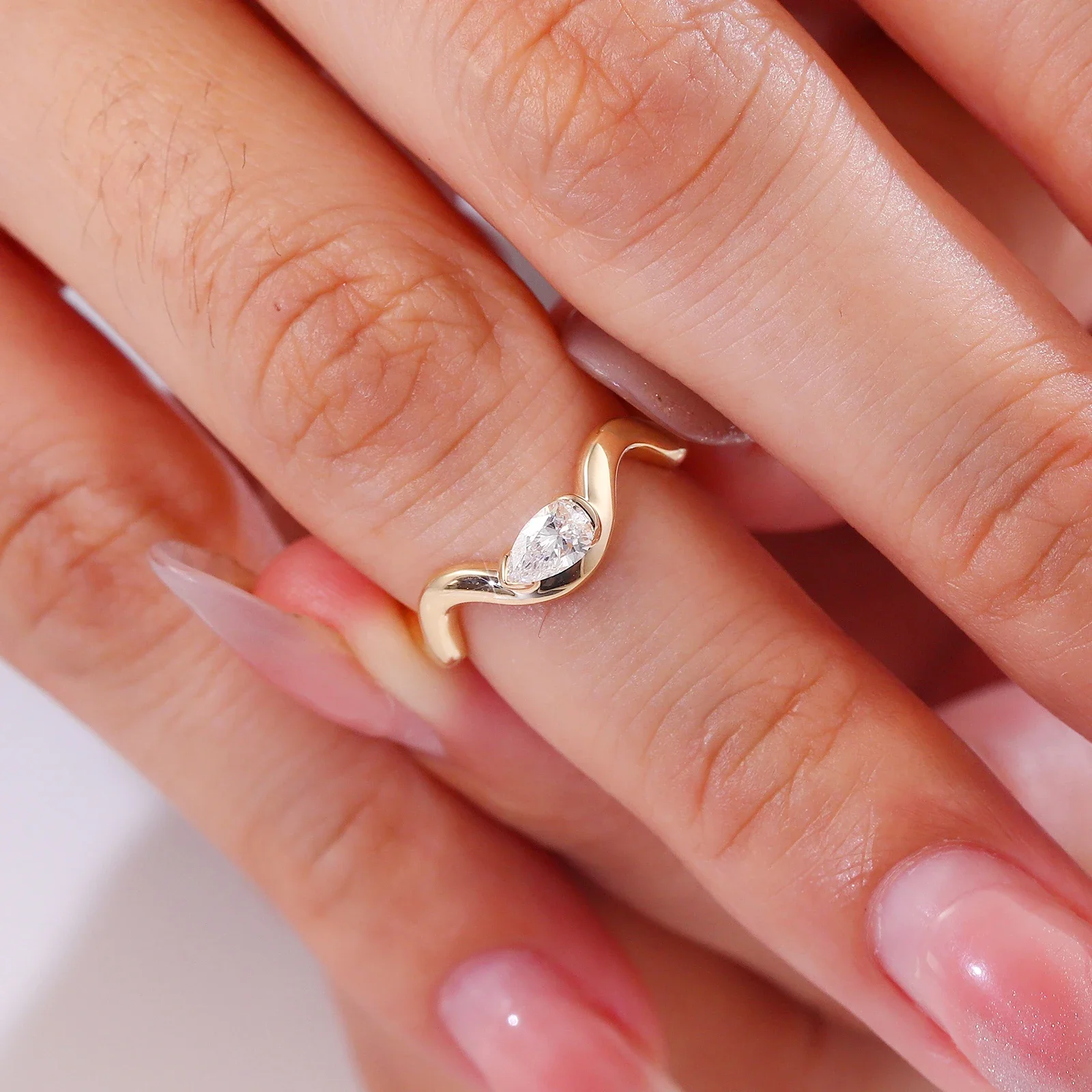 Exquisite Wavy Tail Ring 14K Rose Gold White Zircon Engagement Ring For Women Girls Personalized Christmas Gifts - view 3