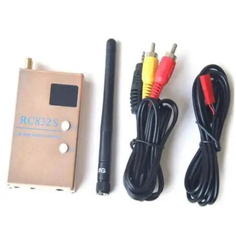 

RC832S RC832 Receiver 5.8G 4.9-5.8GHz 48CH High Sensitivity 7-26V Receiver with A/V For RC Model/Drone Parts