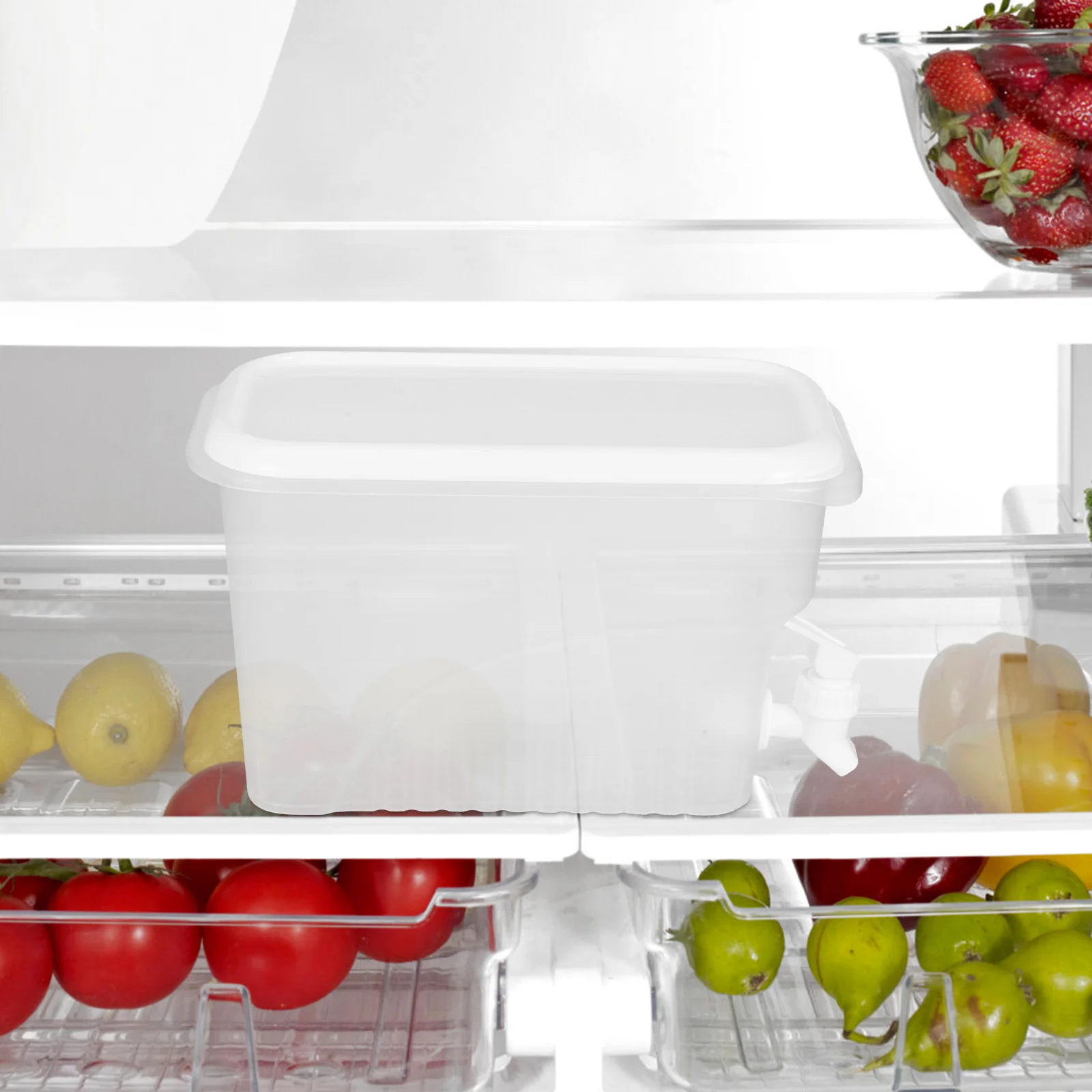 

Large Capacity Cold Water Jug Drink Dispenser Beverage Container for Fridge Party Server with Faucet Drink Dispenser