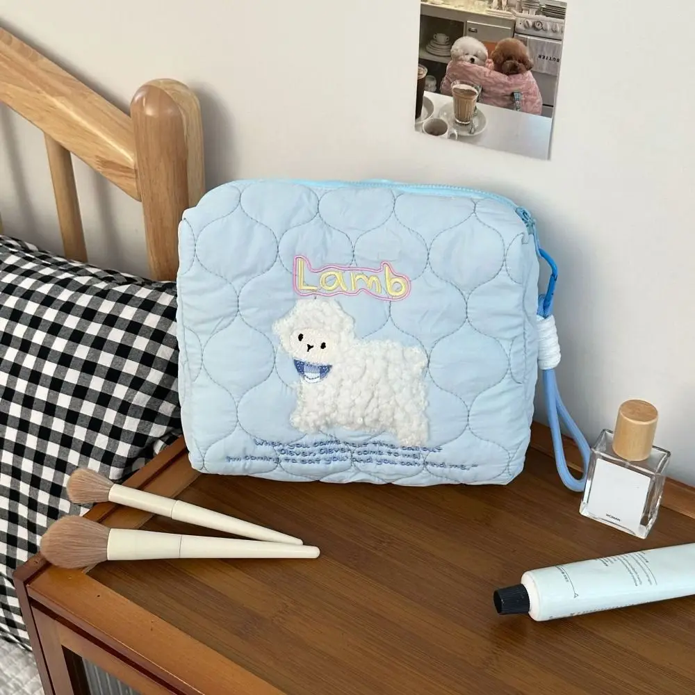 

Multifunctional Embroidery Cosmetic Bag Puppy Handheld Cartoon Makeup Bag Large Capacity PP Cotton Toiletry Organizer Girls