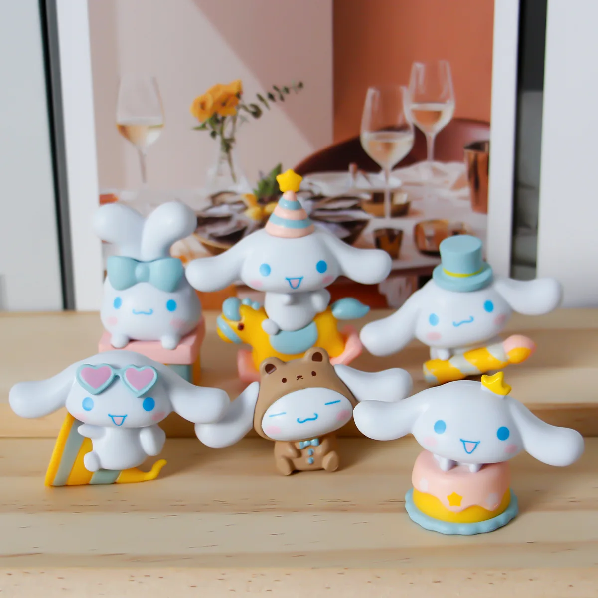 

Cinnamoroll Party Cake Figurine, Cute Sanrio Birthday Series Doll, Kawaii Desktop Ornament & Collectible Claw Machine Gift