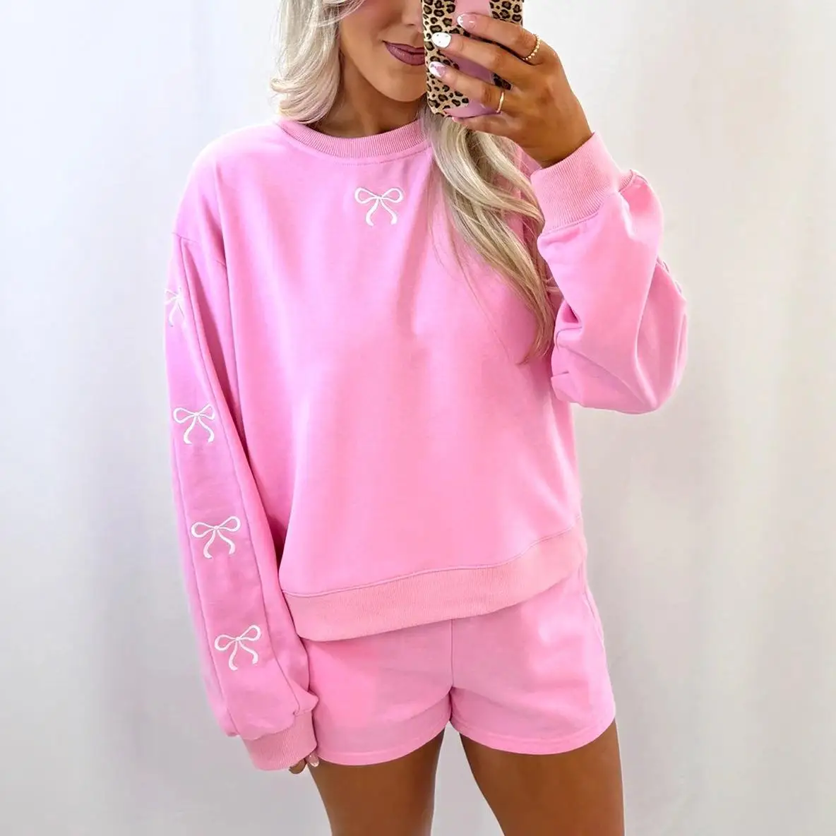 

Loose Casual Long Sleeve Embroidered Color Hoodie Top Shorts Set Women's Commute Style Clothing Other Fabric XDD011