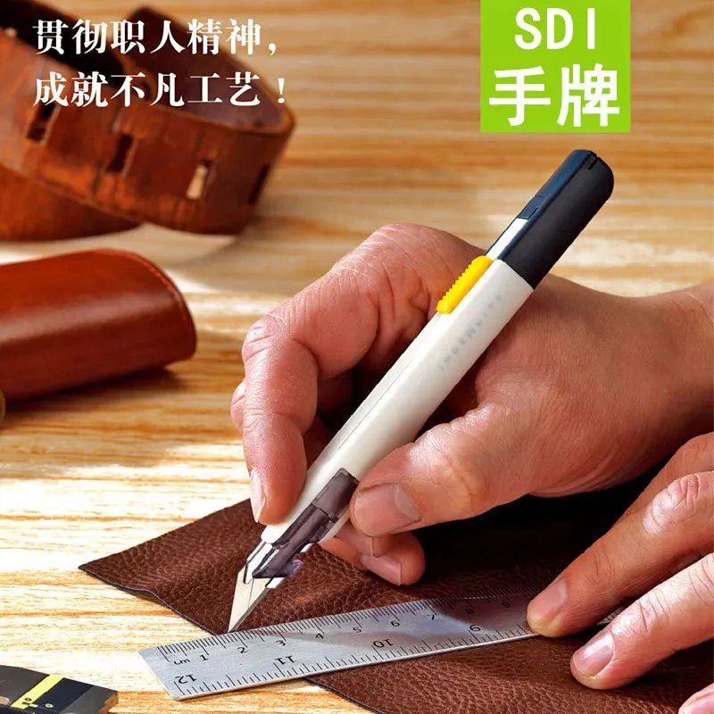 포켓 유틸리티 나이프, 흔들림 방지, 30 ° 날카로운 각도, 자동 잠금 상자 커터, 시컨트 커팅, 예술 및 공예품, 크리스마스 용품, 9mm