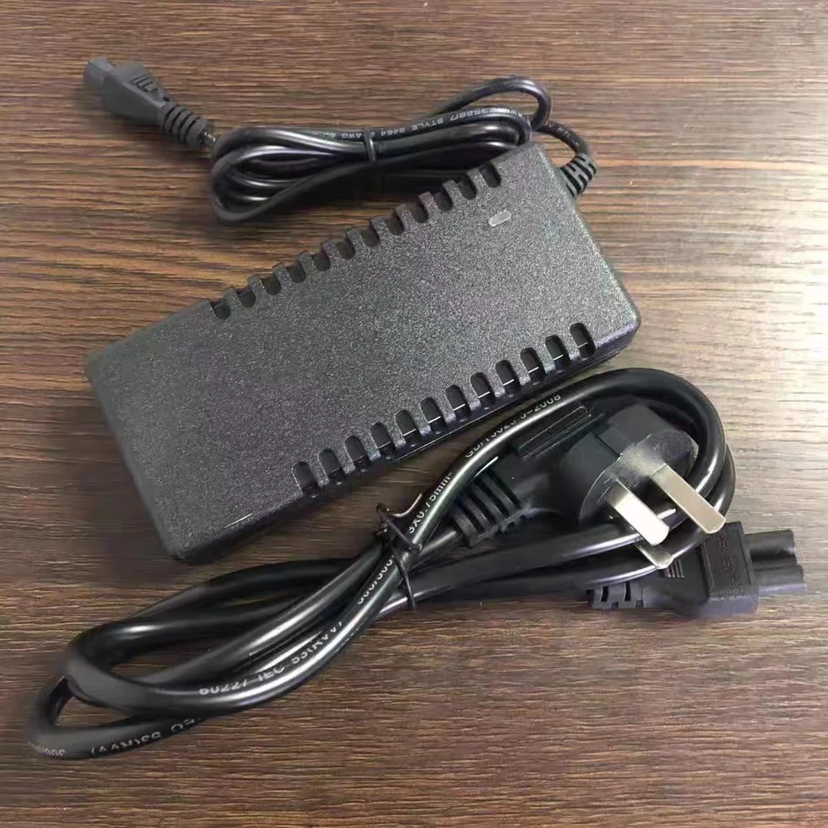 Imagem -04 - Carregador de Bateria Adaptador para T8c Z1c T600c T71m Q101 T-71c T55 Splicer de Fusão Óptica Adaptador de Energia Samsung-adc1430s