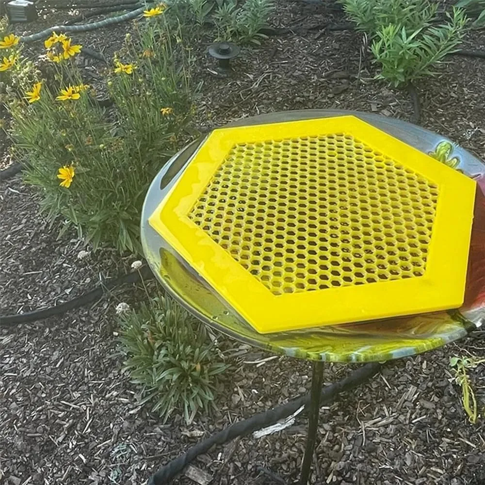 Floating Bee Island-Bee Waterer Hexagonal Bee Insect Drinking Tray Acrylic Beekeeping Setups Luring insects Waterer Catcher Cups