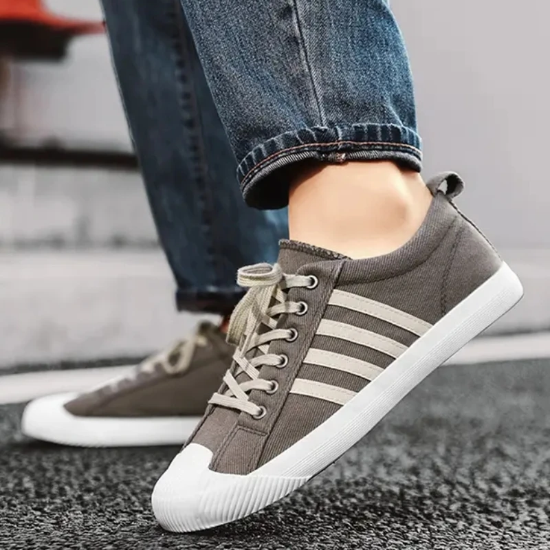 Brand Vintage Canvas Shoes Men Breathable Casual Men Flat Shoes Fashion Men\'s Vulcanized Shoes Comfort Lace-up Canvas Sneakers