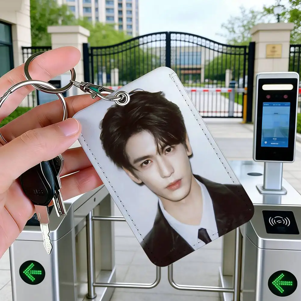 Hot Actor ZhangLingHe 1Pc PU Leather Card Holder Keychain Key Ring Door Lock Access Tags ID Card Case Keychain Card