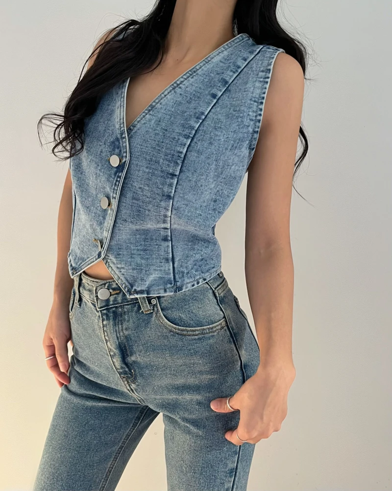 

2Colors Women Vintage Denim Vest Sleeveless V Neck Button Vest Solid Outwear Gilet for Summer Casual Streetwear Jeans（No2464)