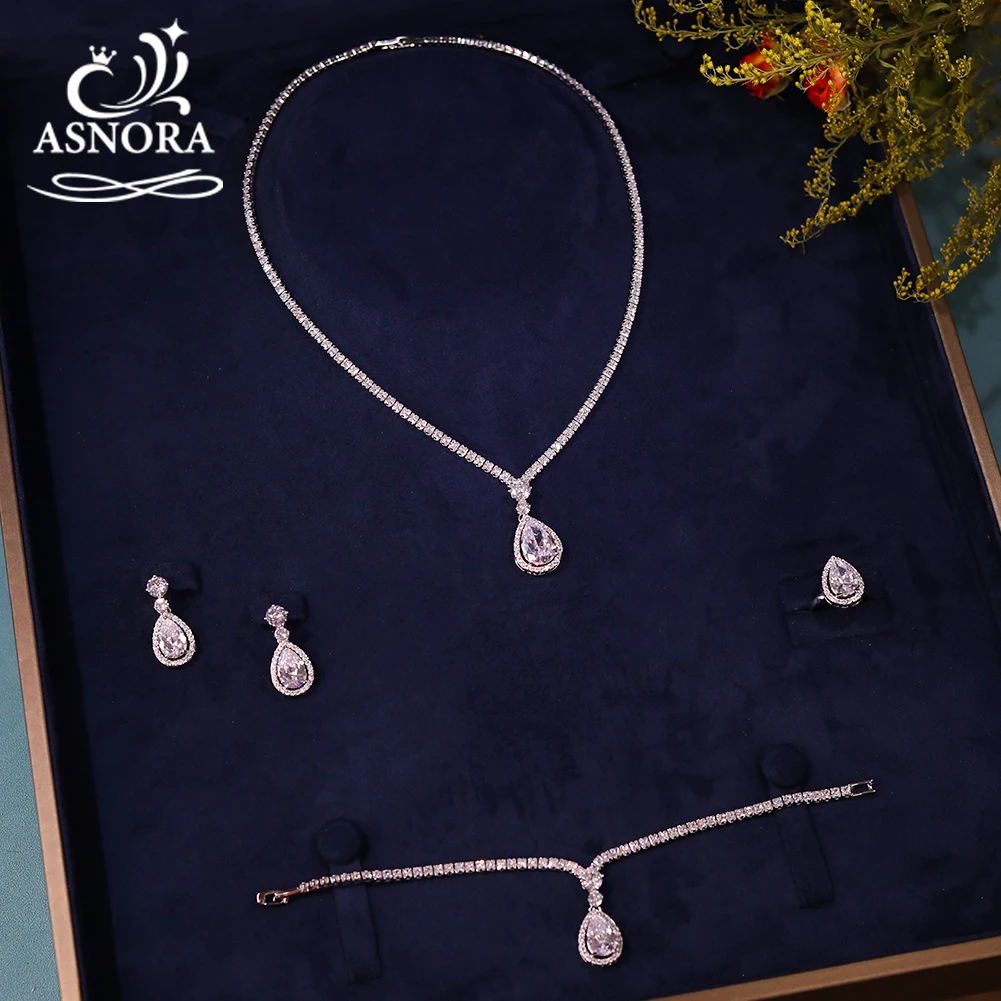 Luxury Cubic Zirconia Bride Necklace  Earrings ,Bracelet And Ring 4pcs Dubai Full Jewelry Set For Bridal Wedding Accessories