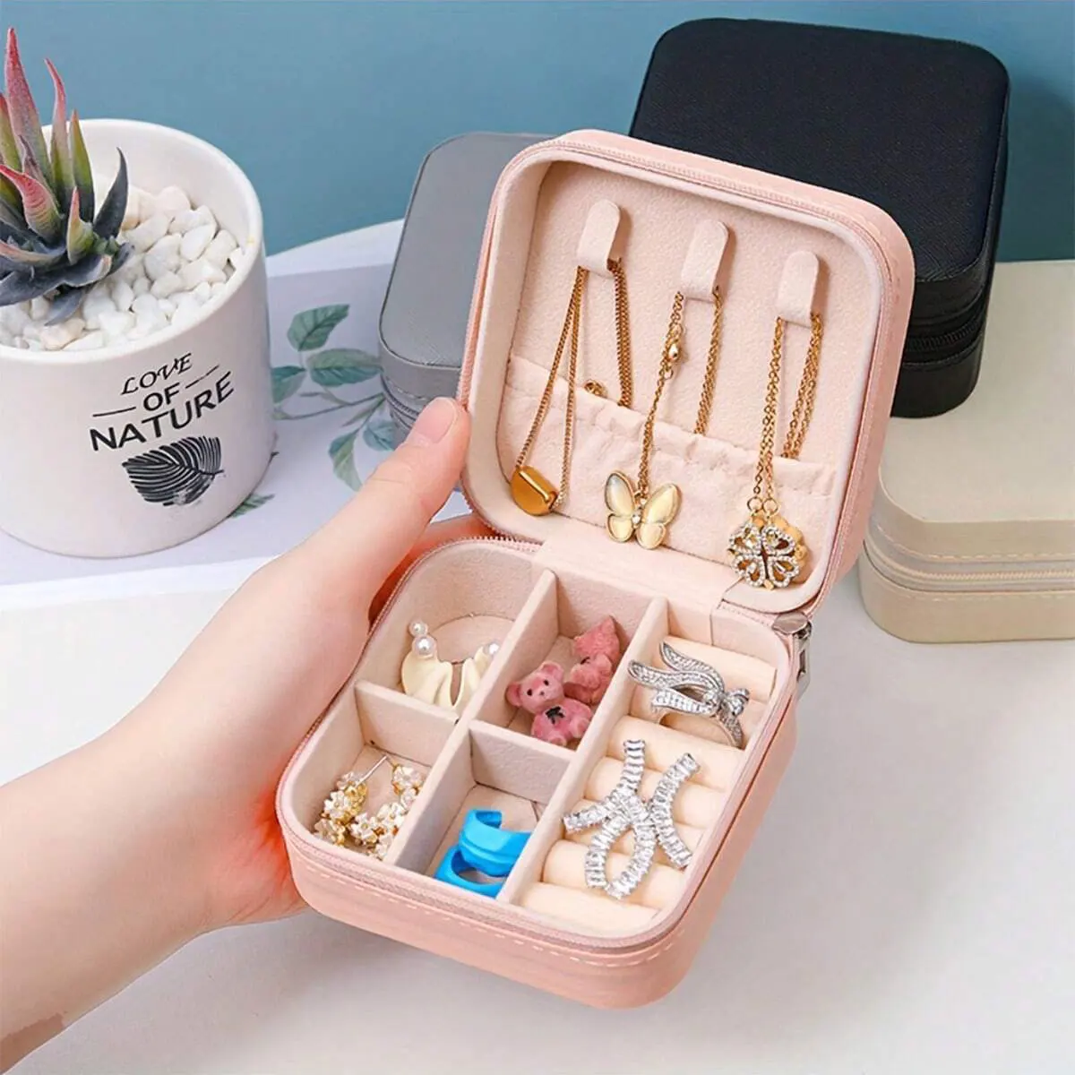 New creative letter jewelry box portable travel ring necklace earrings stud earrings earrings earrings earrings storage box-liu