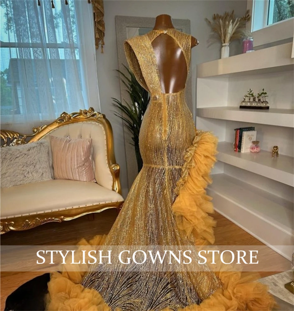 Gold O Neck Long Prom Dress For Black Girls 2023 Beaded Crystal Birthday Party Dresses Feathers Ruffles Slit Evening Gowns Gown