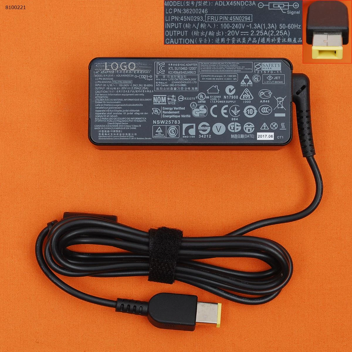 

Блок питания для ноутбука Lenovo 20V 2.25A 45W Square Tip