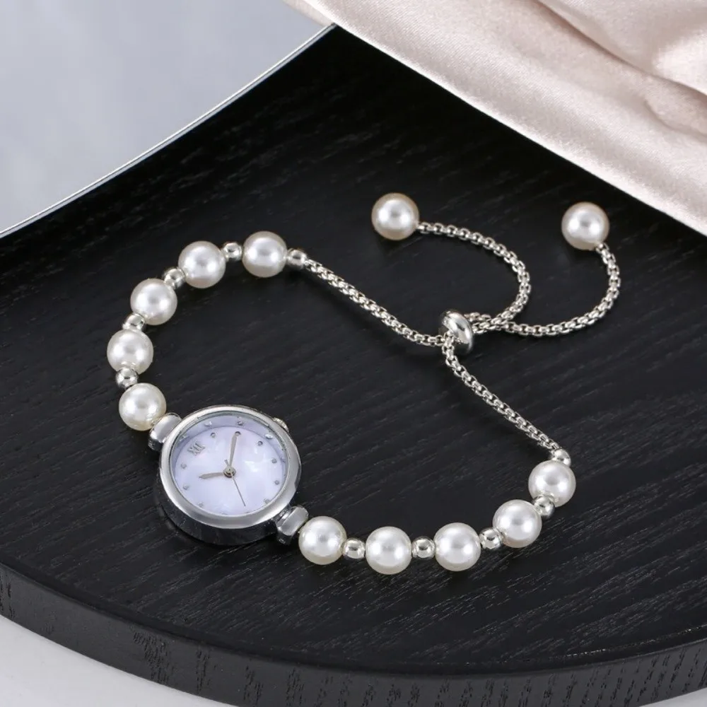 Round Dial Pearl Bracelet Watch Adjustable Drawstring Chain Minimalist Women Quartz Watch Elegant Roman Numeral Small Dial Watch