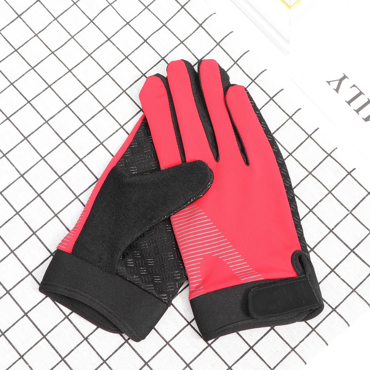 

1 пара солнцезащитных перчаток из ледяного шелка, устойчивых к царапинам, нескользящих, для дайвинга, рыбалки, каякинга, плавания, занятий водными видами спорта, езды на лодках