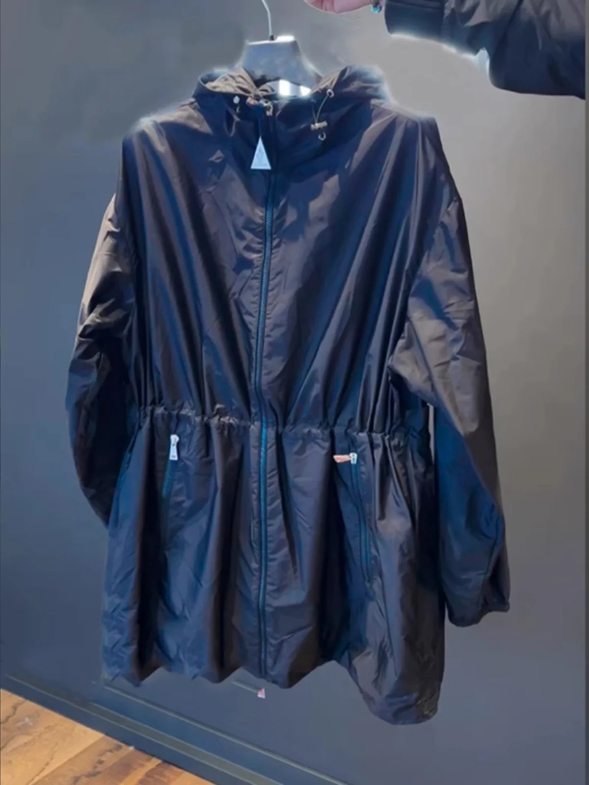 

Chic Lightweight Women's Sun Protection Clothing Unique Bore Sle Summer Faionable Outerwear Long Sve Zipper Hooded Coat