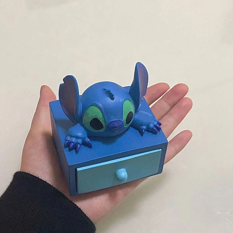 Caja de joyería pequeña de Disney Stitch, adornos de escritorio, figuras de Anime de Mickey, pulseras, collares, pendientes, anillos, cajas de almacenamiento de resina, regalos