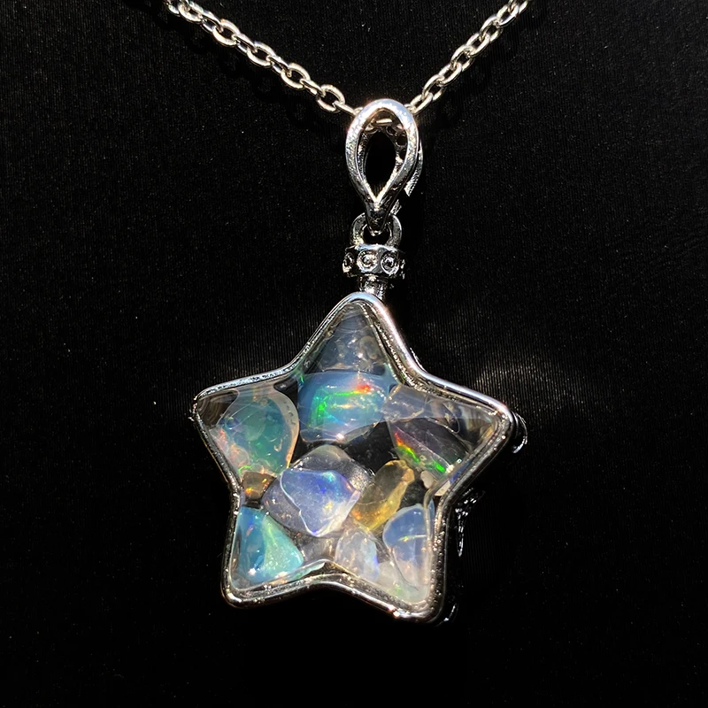 Unit One Piece Natural Opal Gemstone Crystal Chips Star Shaped Glass Wish Bottle Necklace Pendant With Leather Rope