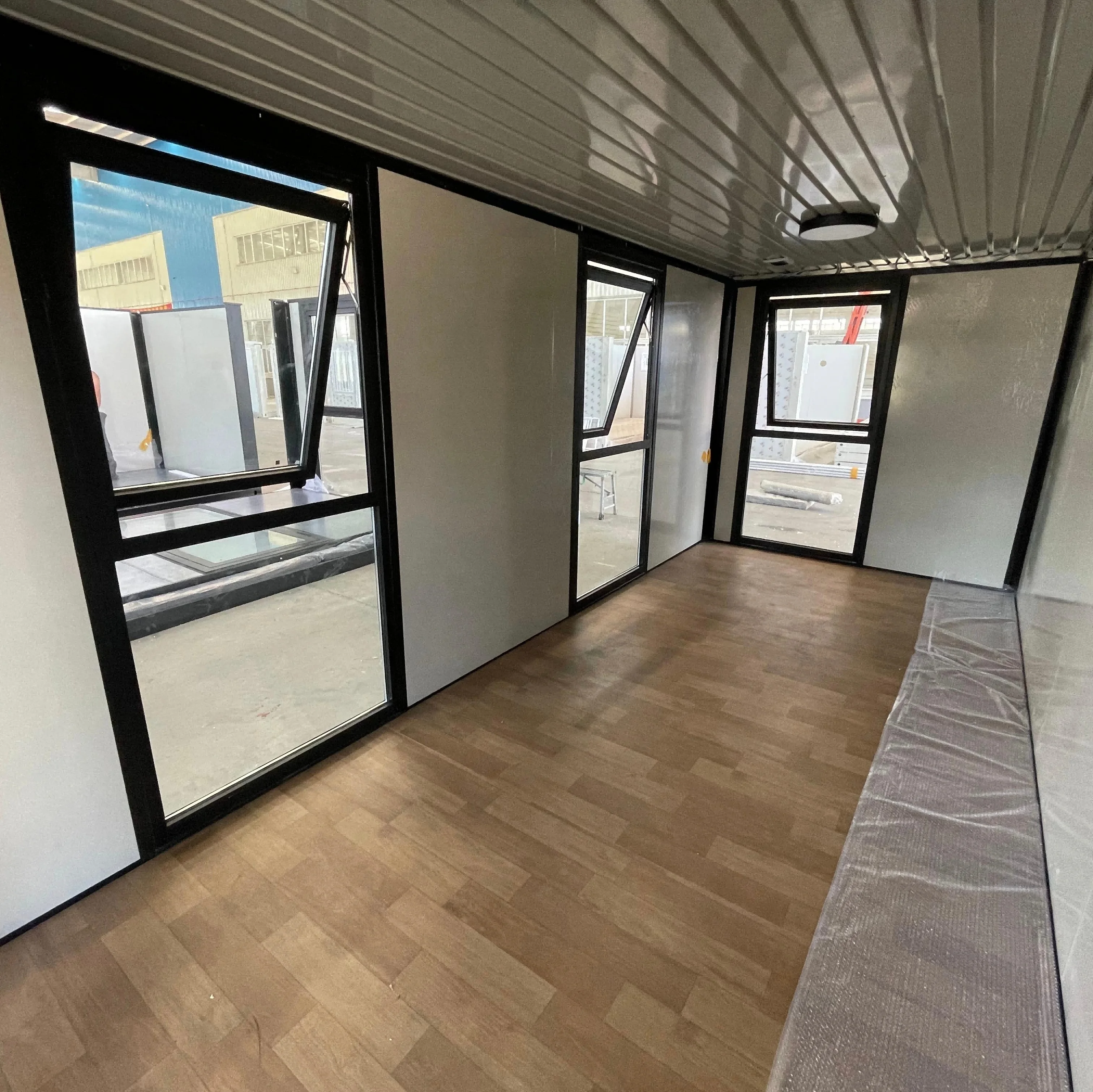 Z-shaped Folding Ready Made Container Houses Portable Mobile Foldable Container Prefab Tiny Modular Container Home